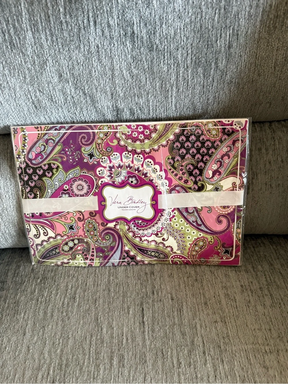 Vera Bradley under cover adjustable laptop skin (laptops of any size up to 17”)